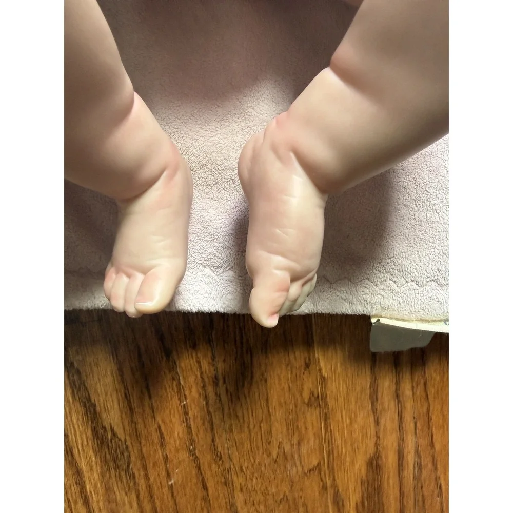 Reborn Baby Doll Vinyl Light Complexion Brown Straight Hair Pink Outfit RBG-18-1